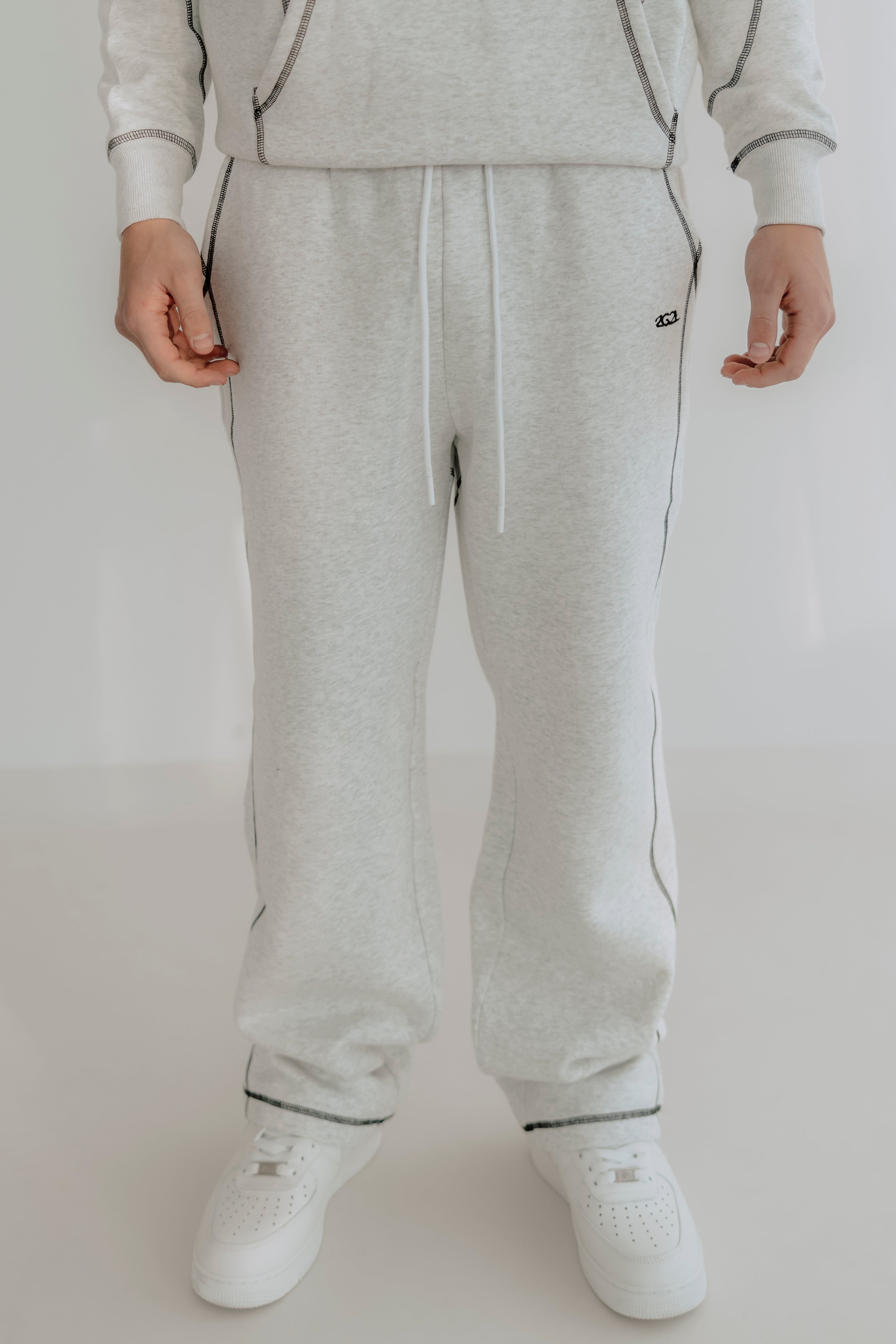 Essential Pants Light Grey